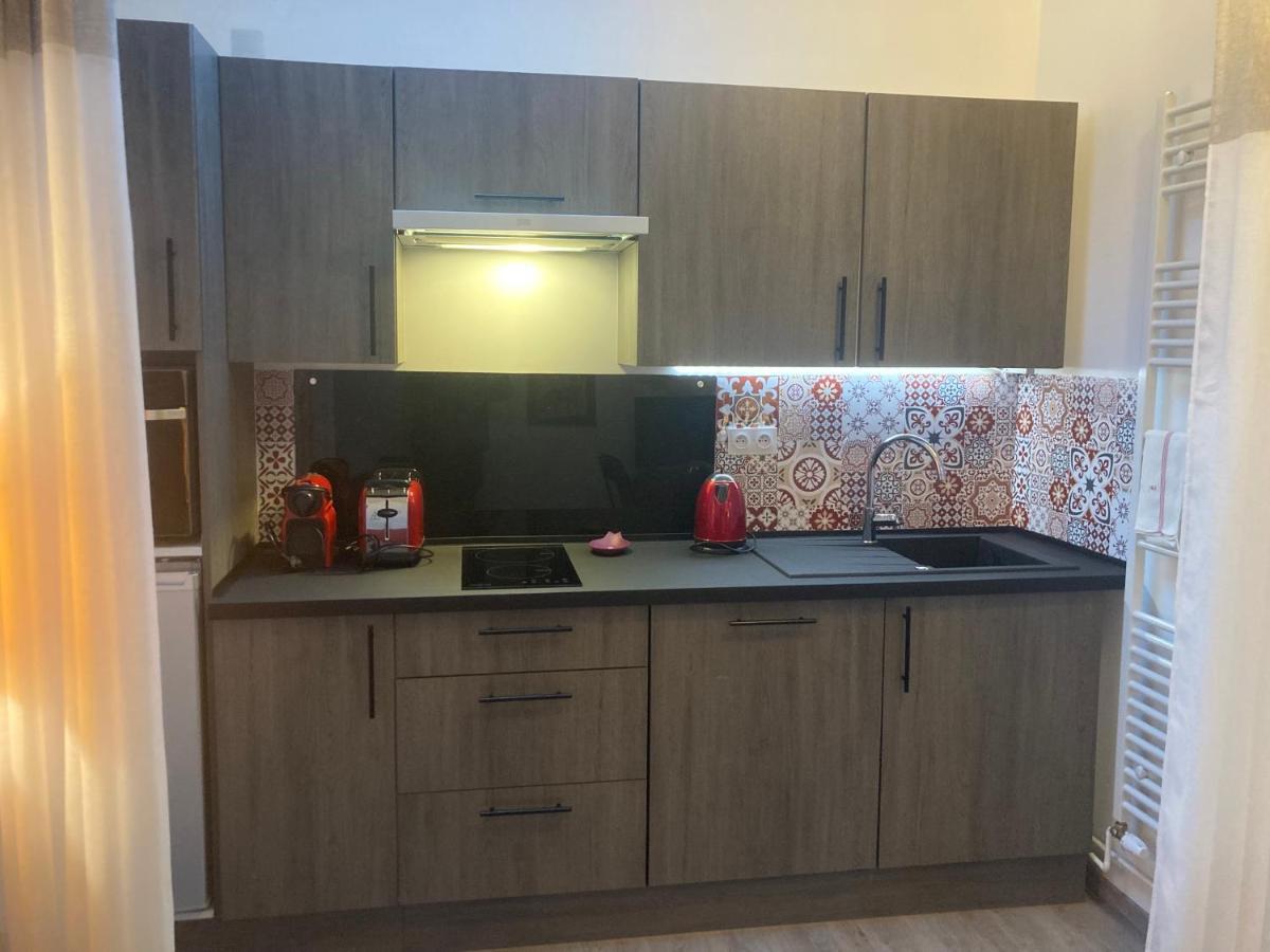 Corme-Royal Chambre D'Hotes Les Roches מראה חיצוני תמונה