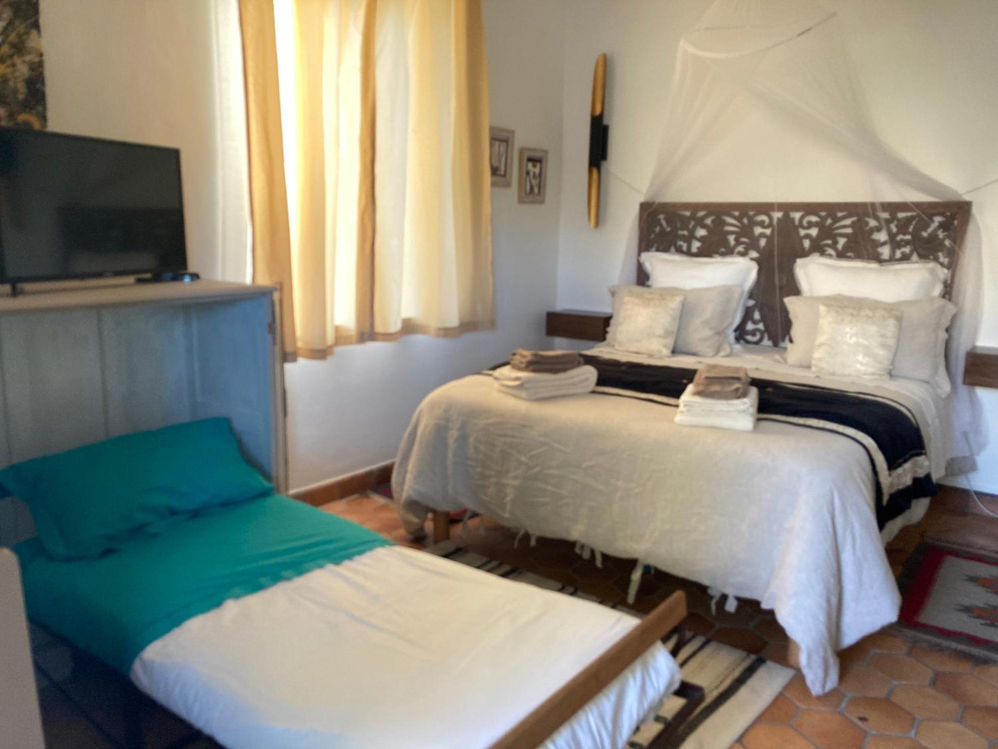 Corme-Royal Chambre D'Hotes Les Roches מראה חיצוני תמונה